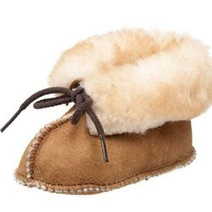 Minnetonka baby moccasins